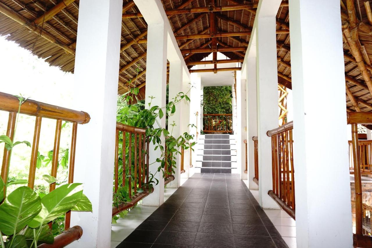 Mangga Lodge Бира Экстерьер фото