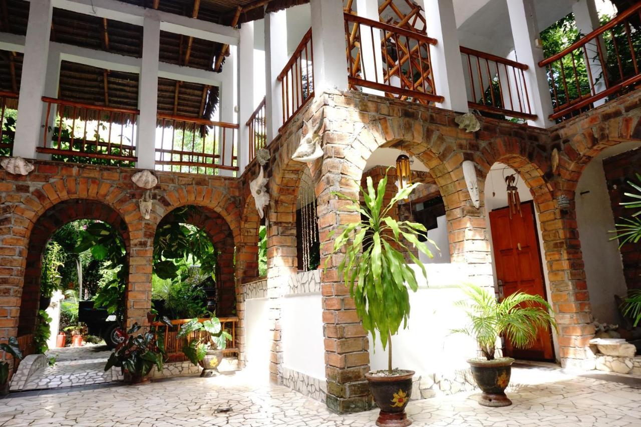 Mangga Lodge Бира Экстерьер фото